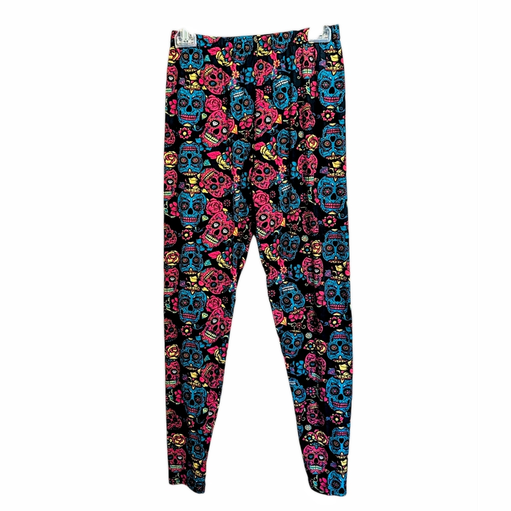 Paisley/kaleidoscope skull leggings